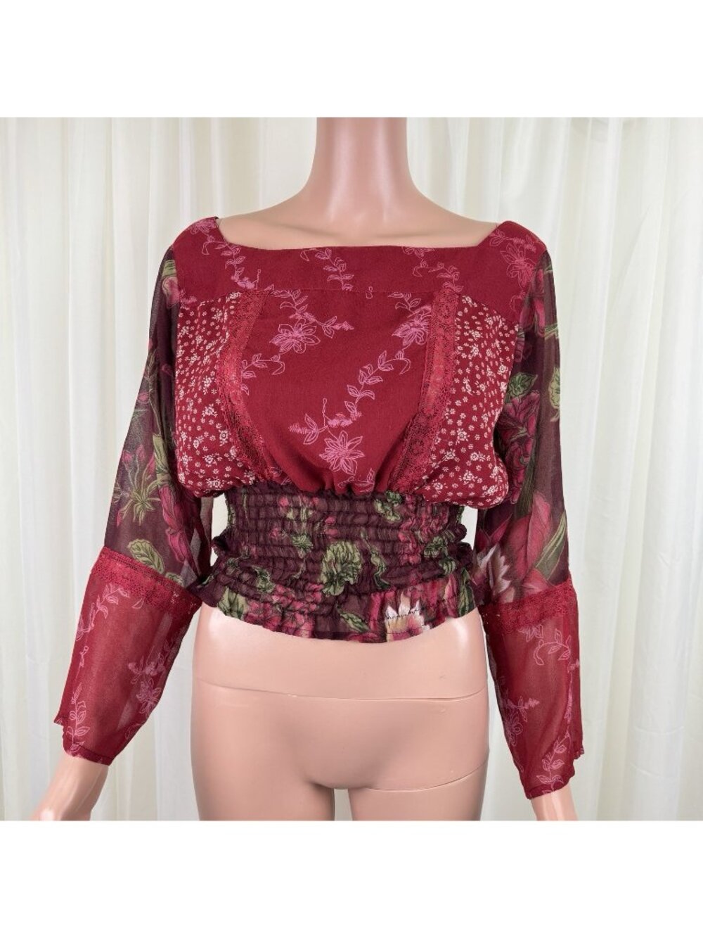 Passport Floral Smocked Elastic Waist Peasant Top Blouse Size L Burgundy